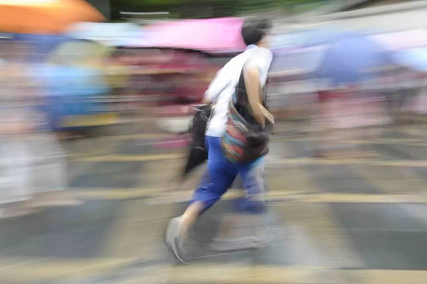 廣州暴雨突襲，高考繼續_除濕機廠家